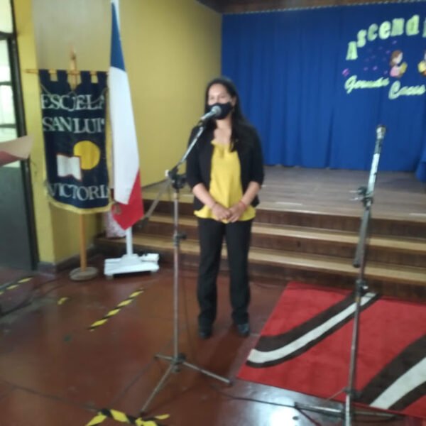 German Caces Torres y su poemario “Ascendiendo”. 6 20211118 155359
